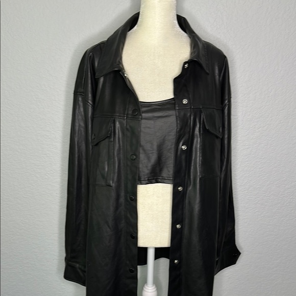 Wild Fable Women’s Black Faux Leather Snap Front Jacket Oversized Design XL - Picture 1 of 11